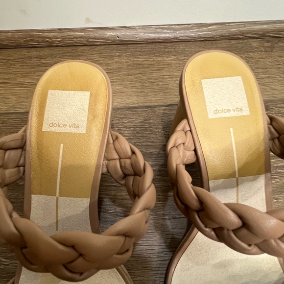 Dolce Vita Paily Stella Braided Strap Heels Cafe - Picture 5 of 11